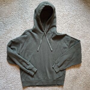 Zara Women's Hoodie in Forest Green